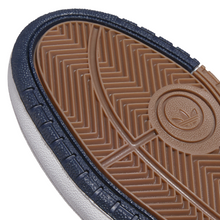 Load image into Gallery viewer, Adidas Tyshawn 2