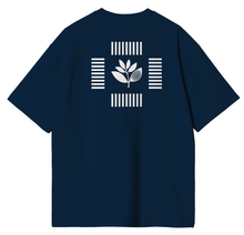 Load image into Gallery viewer, Tshirt Magenta Crossroad
