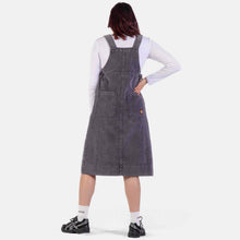 Load image into Gallery viewer, Robe Santa Cruz Pinafore
