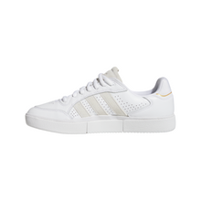 Load image into Gallery viewer, Adidas Tyshawn low

