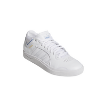 Load image into Gallery viewer, Adidas Tysahwn
