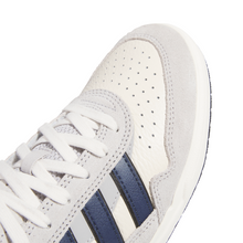 Load image into Gallery viewer, Adidas Tyshawn 2
