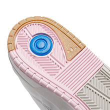 Load image into Gallery viewer, Adidas Tyshawn 2
