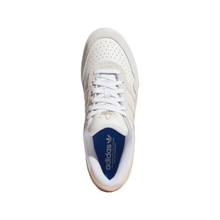 Load image into Gallery viewer, Adidas Tyshawn 2
