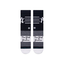 Load image into Gallery viewer, Stance MLB NY Yankees Socks
