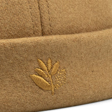 Charger l&#39;image dans la galerie, Bonnet marin Magenta
