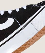 Charger l'image dans la galerie, Vans Skate Sk8-Hi
