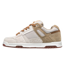 Load image into Gallery viewer, Dc shoes Stag
