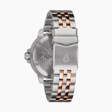 Load image into Gallery viewer, Montre Nixon Stinger 44
