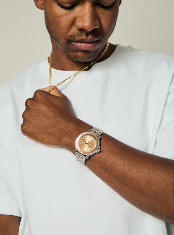 Montre Nixon Stinger 44