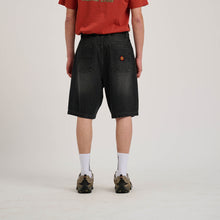 Load image into Gallery viewer, Short Santa cruz

