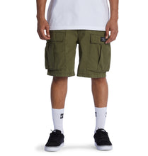 Load image into Gallery viewer, Short Dc Shoes Tundra
