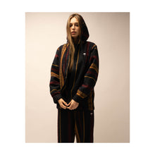 Load image into Gallery viewer, Veste zippé à capuche Hélas Nomad
