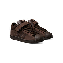 Load image into Gallery viewer, Adidas Pro Shell Niels Bennett
