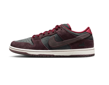 Charger l&#39;image dans la galerie, Nike Sb Dunk low Riot
