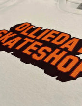 Load image into Gallery viewer, Tshirt Ollieday Skateshop University
