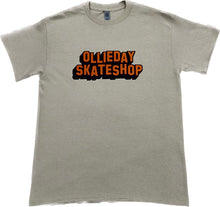Load image into Gallery viewer, Tshirt Ollieday Skateshop University
